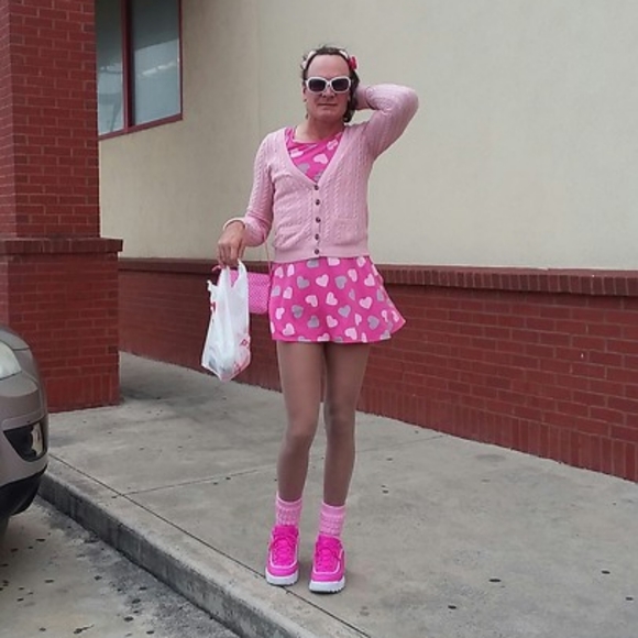 Complete Outfits - Picture 9 of 16